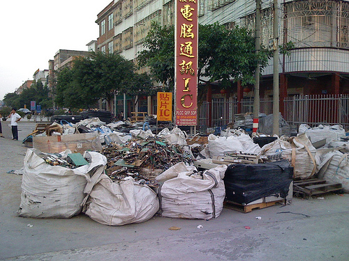 Reciclaje de aparatos electrónicos